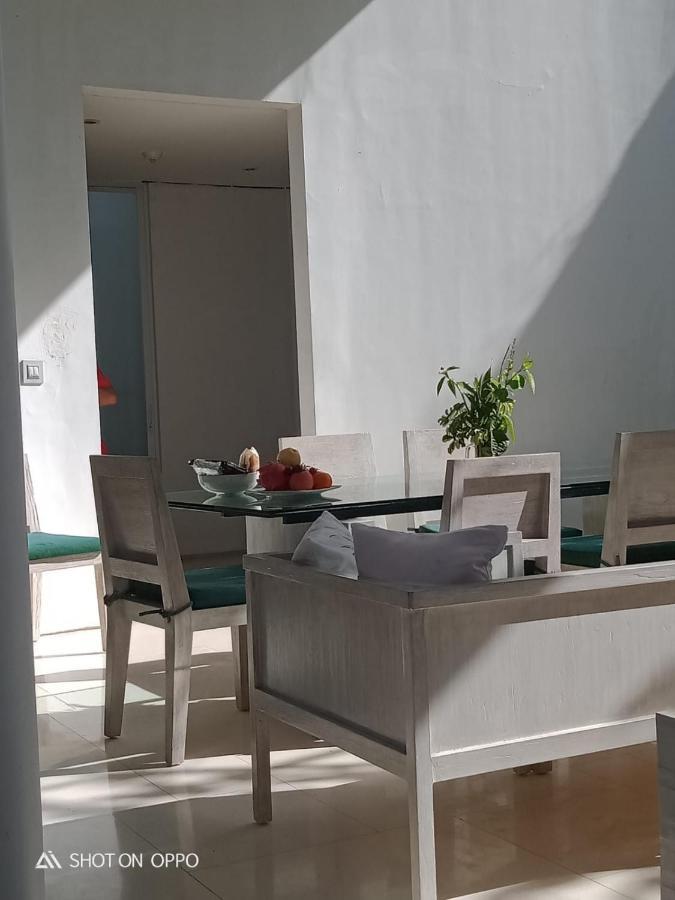 Sari * Seminyak (Bali)